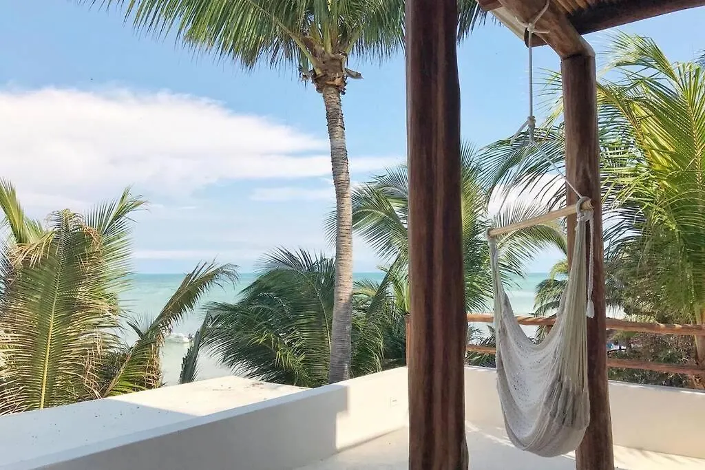 ホルボックス島 Casa Acaciaヴィラ